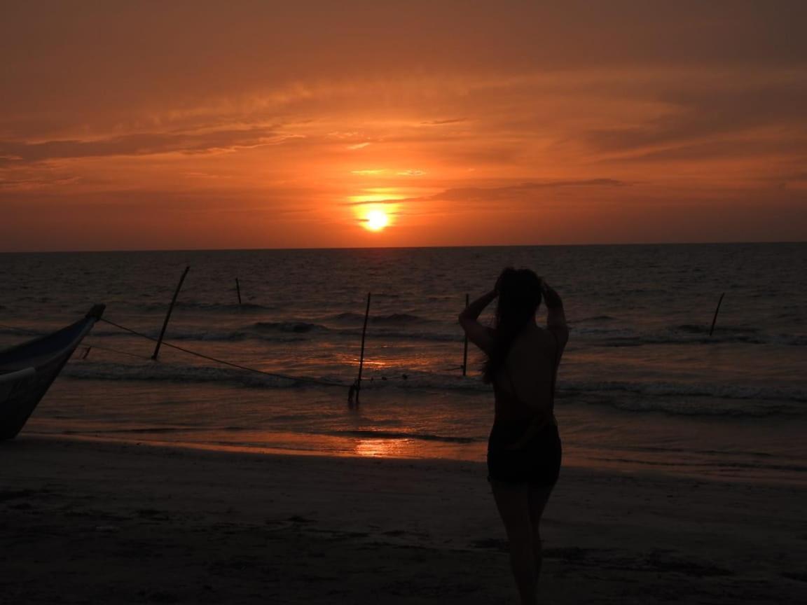 Urantia Beach Hostel & Camping San Onofre Екстер'єр фото